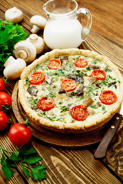 istock Kish with mushrooms and cherry tomatoes 485614234