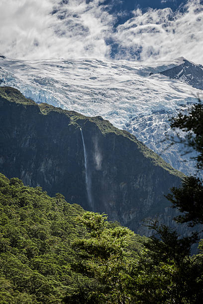 istock Rob Roy Glacier, Wanaka, New Zealand 485615366