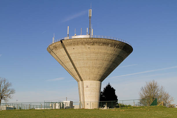 istock Concrete UFO Water Tower with mobile antenna in Belgium 485635307