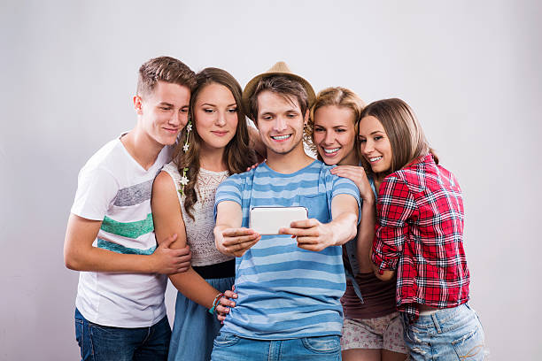 istock Beautiful young people 485646514
