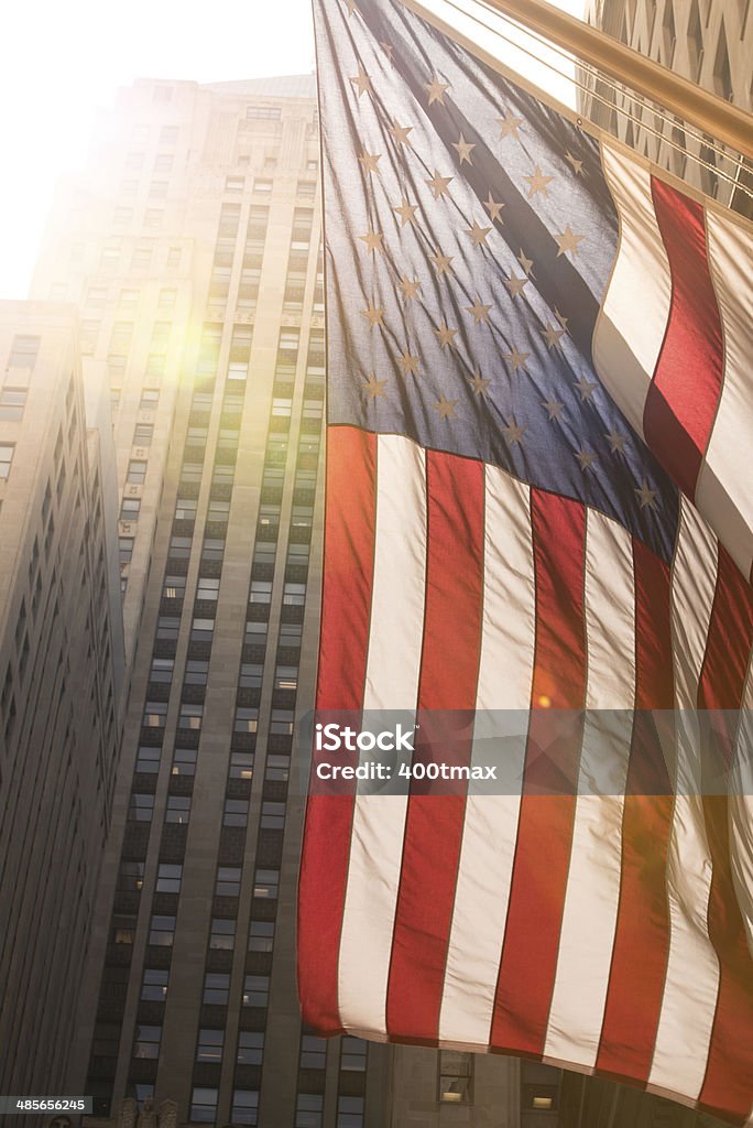 American de negocios - Foto de stock de Arquitectura exterior libre de derechos