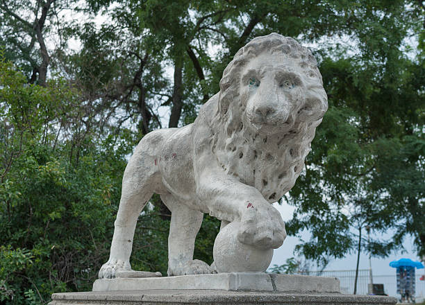 istock Lion statue in Odessa, Ukraine 485656782