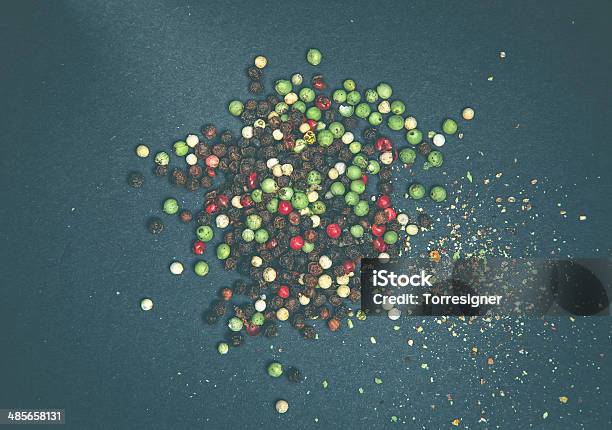 Pepper Blend Stock Photo - Download Image Now - Black Background, Black Peppercorn, Bunch