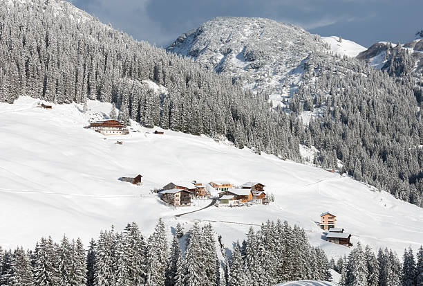 istock Chalets, near Mount Biberkopf, Warth am Alberg,Vorarlberg, Austria 485667708