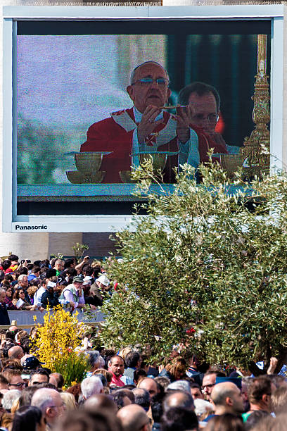 eucharistic benedizione di papa francesco - lake angelus foto e immagini stock