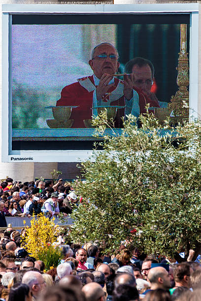 eucharistic bênção do papa francisco - bergoglio imagens e fotografias de stock