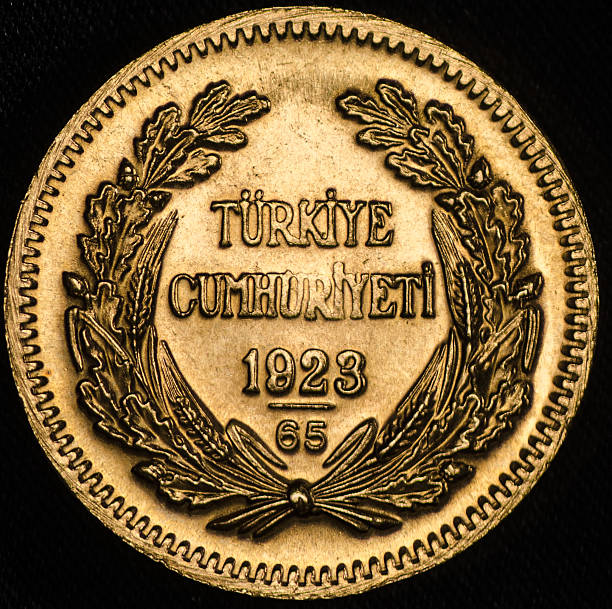 istock This Kurush Ataturk Turkish Gold Coin 485676612