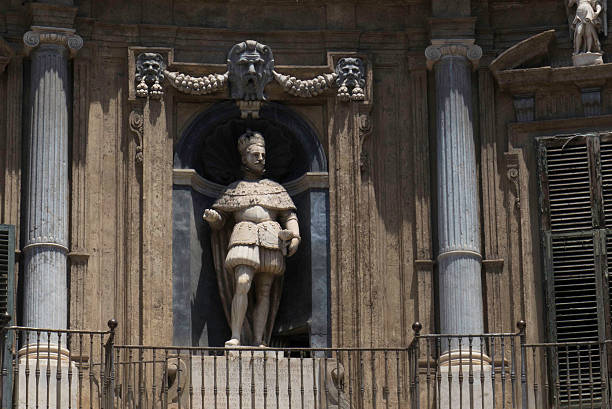 istock Quatro Centi sculptures on street 485707960