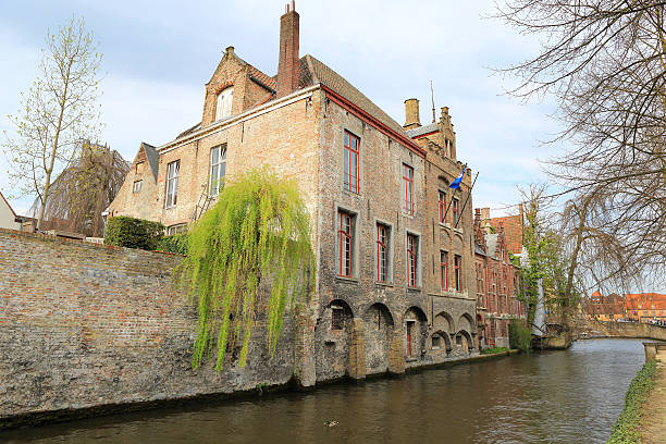 istock mage with Rozenhoedkaai in Brugge, Dijver river canal 485717814