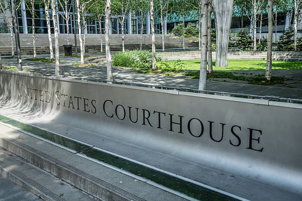 istock United States Courthouse Sign 485727112