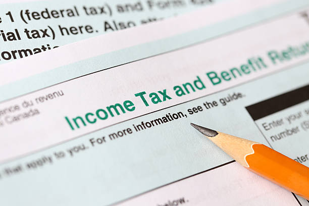 istock Income tax 485730309