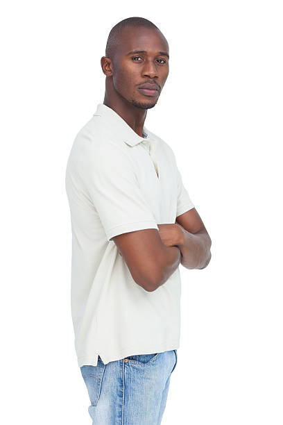 istock Side view of a man with arms crossed 485738527