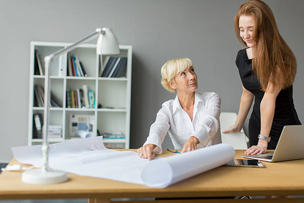 istock Women working in the office 485746714