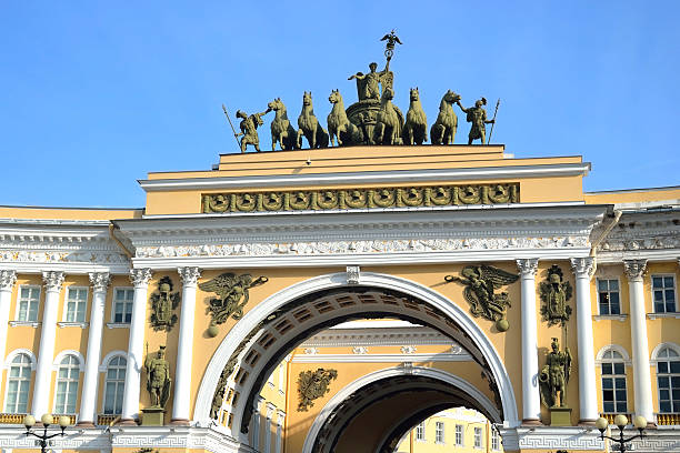 istock The arch of General staff on Palace Square. 485752420