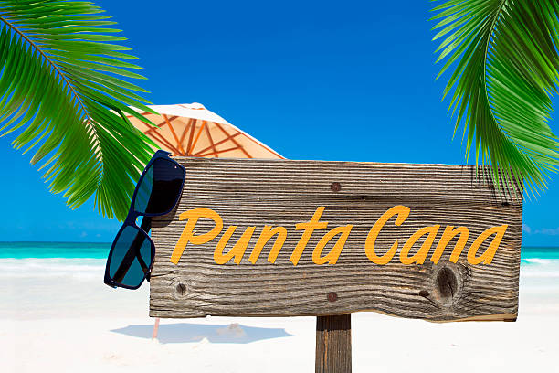 istock Wooden signboard with text 485752494
