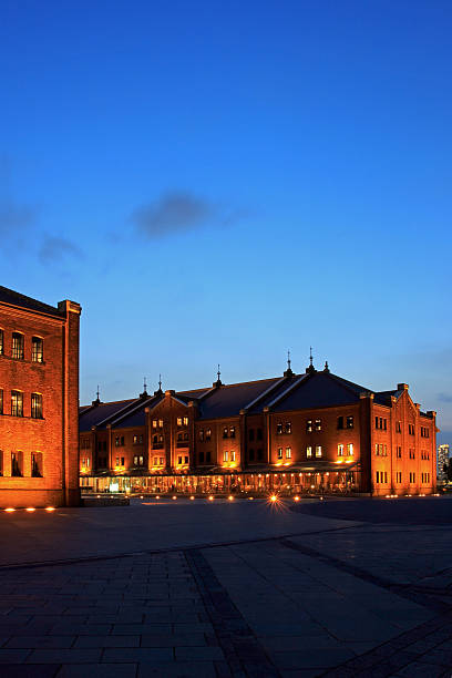 istock Twilight of red brick warehouse 485765404