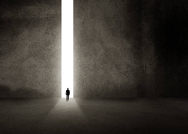 istock Silhouette of businessman 485772805