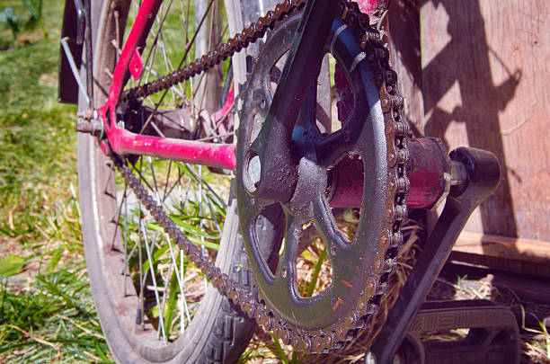 istock Retro image of bicycle and its pedal 485820120