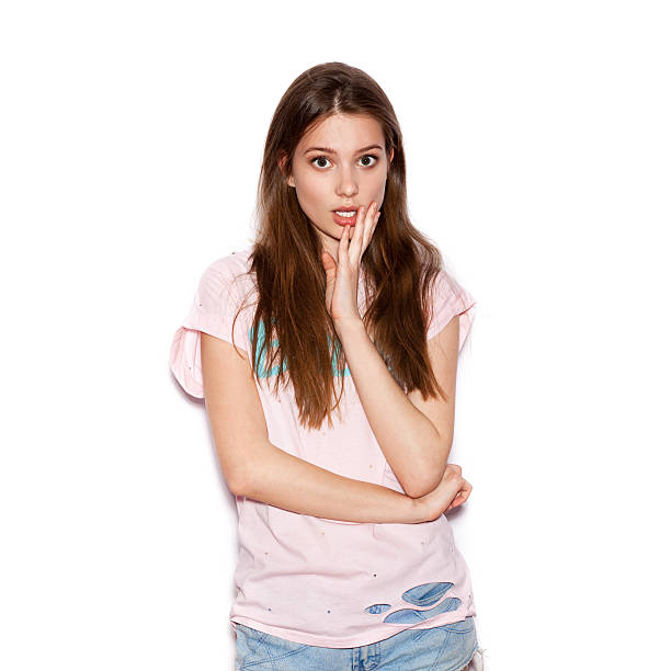 istock Beauty Surprised Brunette Woman 485821350