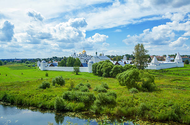 istock Convent of the Intercession, Suzdal, Russia 485821546