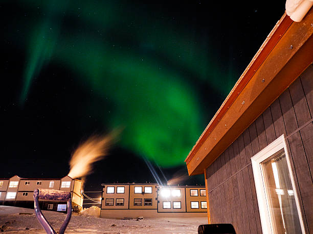 northern lights - baffin island zdjęcia i obrazy z banku zdjęć