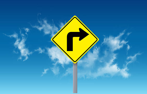 istock Turn right traffic sign on sky 485837332