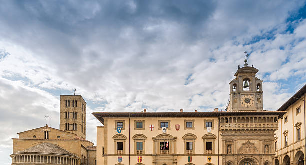 istock Large square in the center of Arezzo 485845952
