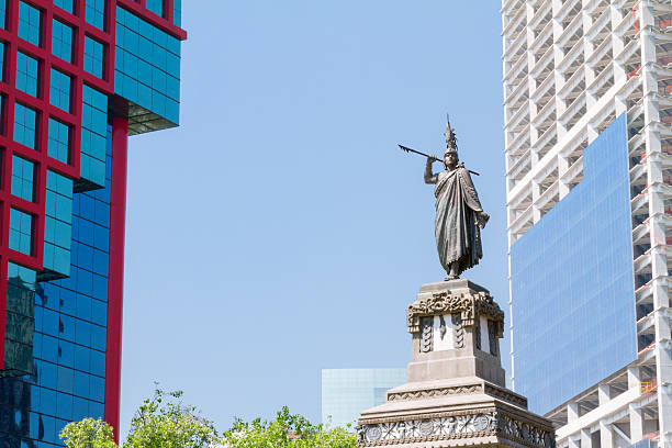 A monument to the Aztec king Cuauhtemoc, from 1887, in the intersection of two important avenues in the city's downtown and financial distric, Reforma and Insurgentes