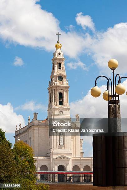 Santuário De Fátima Localizadas Em Portugal - Fotografias de stock e mais imagens de Fátima - Portugal - Fátima - Portugal, Basílica, Capela