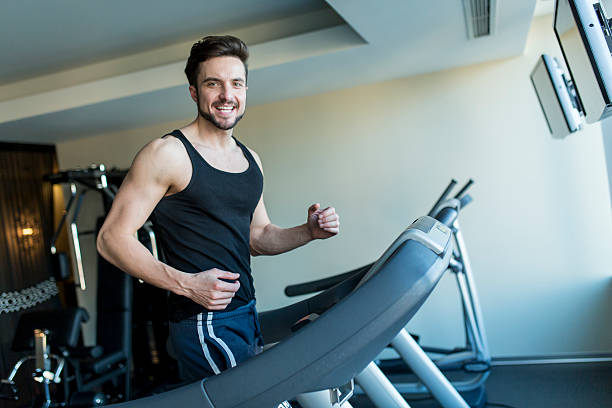 istock Young man in the gym 485863582