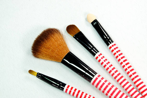 メイクアップの設定 - make up cosmetics make up brush brushing ストックフォトと画像