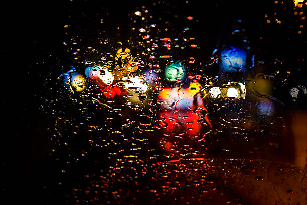 chuva congelada coloridas. - bookeh - fotografias e filmes do acervo