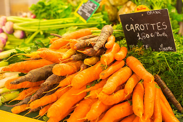 istock Farmers Market Carrots 485913301