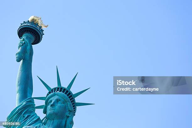 Foto de Manhattan E A Estátua Da Liberdade Em Nova Iorque e mais fotos de stock de Estátua da Liberdade - New York City - Estátua da Liberdade - New York City, 2000-2009, América do Norte