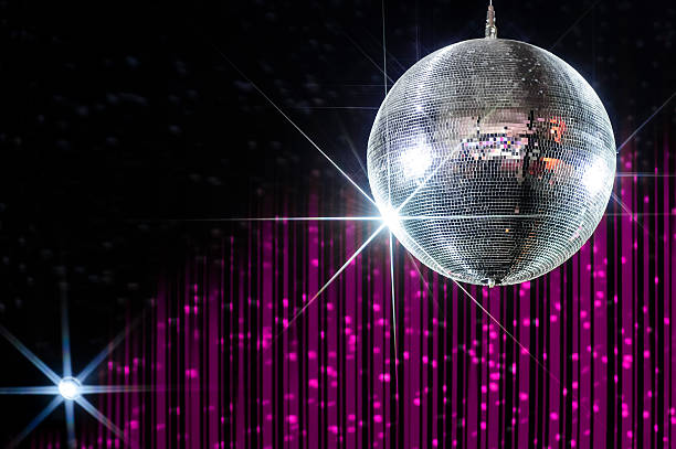istock Nightclub disco ball 485935038