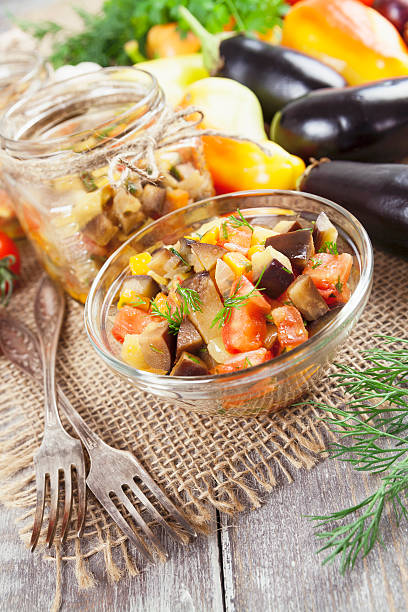 istock Steamed vegetables in a glass jar 485942648