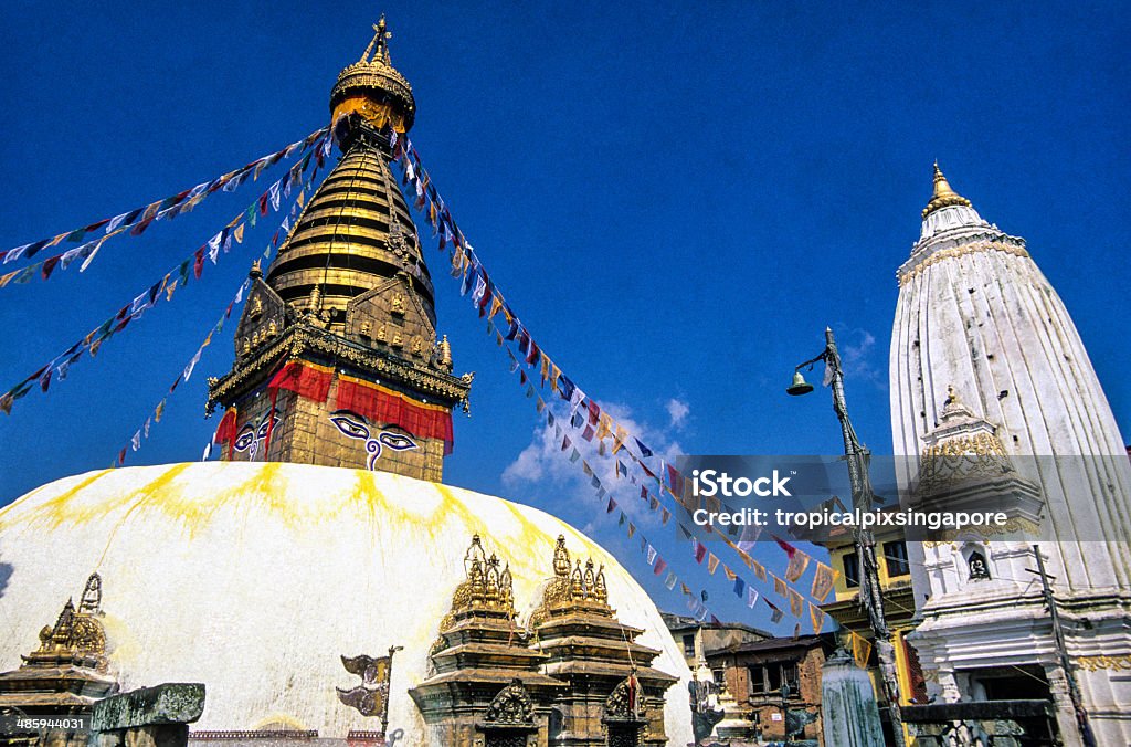 Nepal, Katmandu, Swayambhunath Temple. - Zbiór zdjęć royalty-free (Architektura)