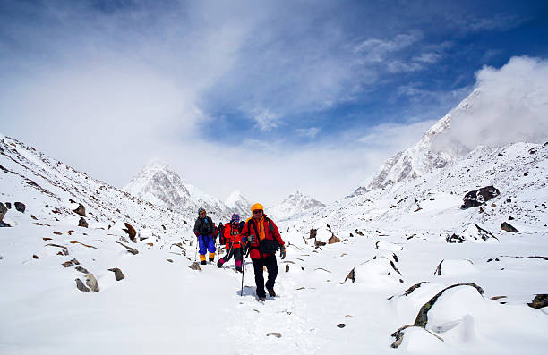 sagarmatha 国立公園、ネパールヒマラヤ - passion mountain range mountain national park ストックフォトと画像