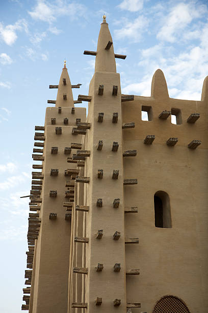 istock Mud mosque in the Dogon Country, Mali 485953004