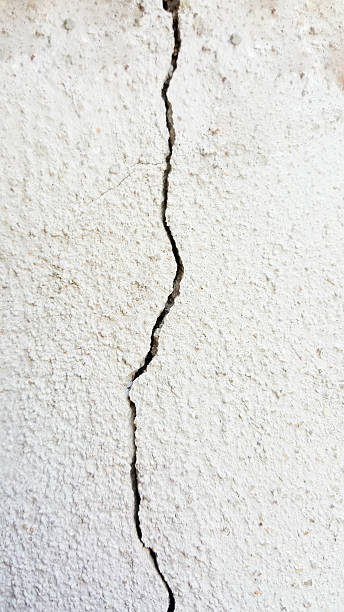 istock Crack and dirty color on the cement wall 485953488