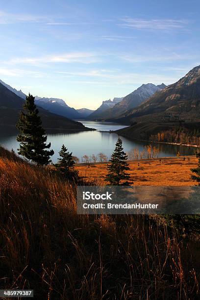 Ponto De Natureza - Fotografias de stock e mais imagens de Alberta - Alberta, Ao Ar Livre, Azul