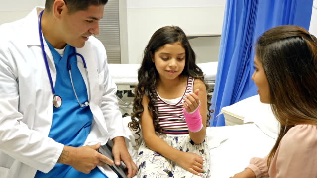 Doctor explains injury to little girl and her mother