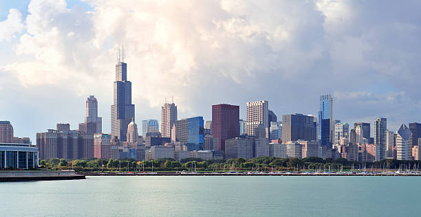 istock Chicago skyline over Lake Michigan 486126065