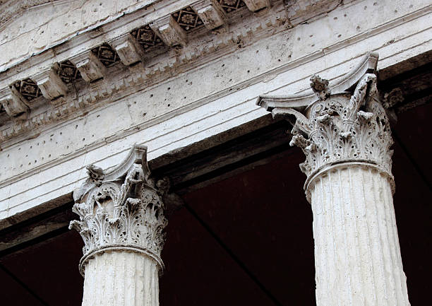 Corinthian capitals Temple of Minerva in Assisi, Umbria - Italy umbria architecture assisi corinthian stock pictures, royalty-free photos & images