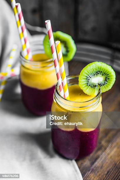 Two Layer Smoothie In Mason Jar Stock Photo - Download Image Now - 2015, Backgrounds, Close-up