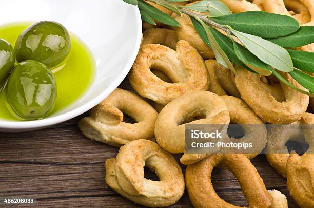Taralli Biscuit Stock Photo - Download Image Now - Taralli, Puglia, Olive - Fruit