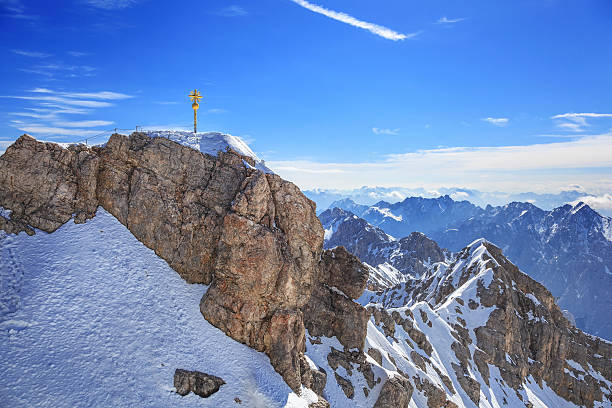 istock Zugspitze top of Germany 486241105