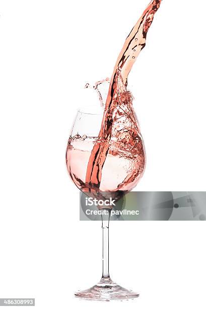 Vino Rosato - Fotografie stock e altre immagini di Vino rosato - Vino rosato, Bicchiere, Bicchiere da vino
