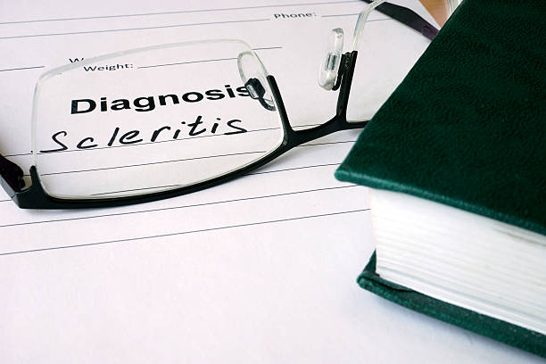 istock Diagnosis list with Scleritis and glasses. 486325674