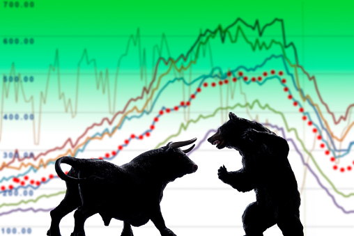 Bull and bear , symbolic beasts of market trend.